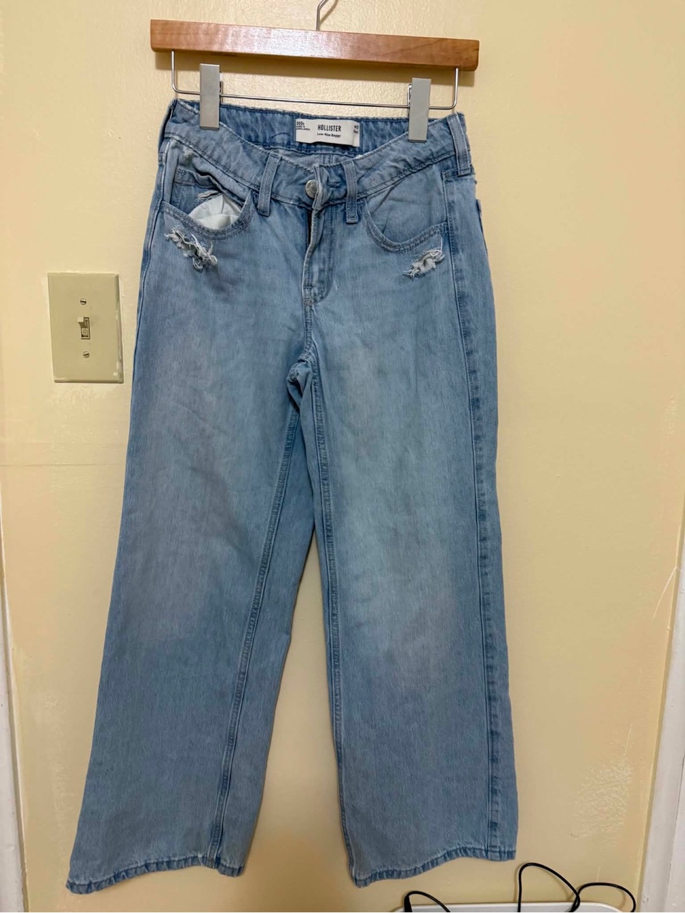 Hollister Light Wash Wide-Leg Jeans